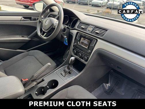 2016 Volkswagen Passat 1.8T S