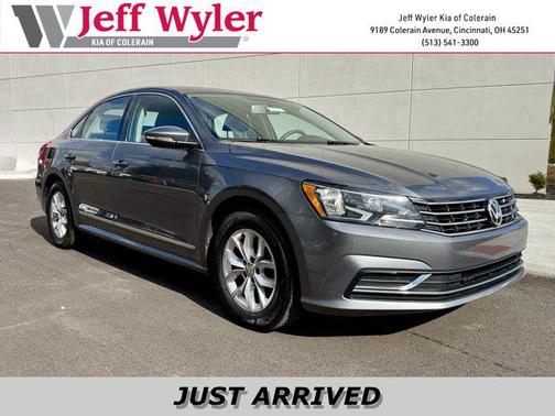 2016 Volkswagen Passat 1.8T S
