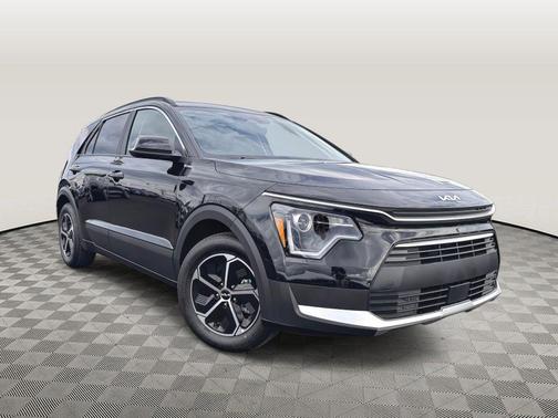 Aurora Black Pearl 2026 Kia Niro EX