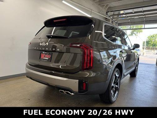 2025 Kia Telluride S