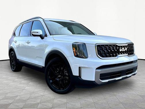 Glacial White Pearl 2023 Kia Telluride EX X-Line