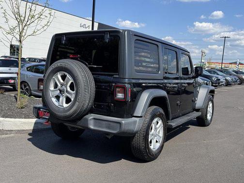 2018 Jeep Wrangler Unlimited Sport