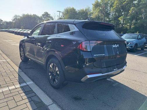 2026 Kia Sportage Hybrid LX