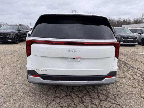 2026 Kia Carnival LXS