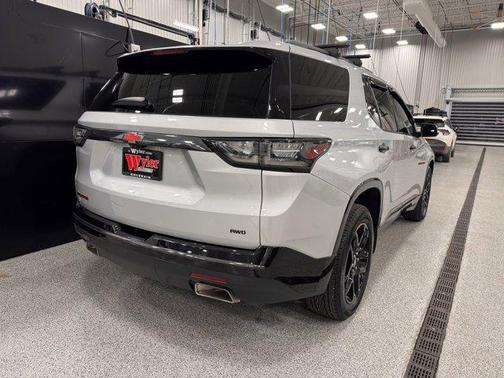 2021 Chevrolet Traverse Premier
