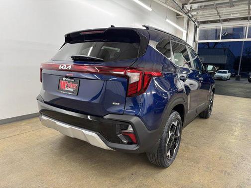 2025 Kia Seltos EX