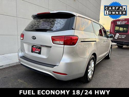 2016 Kia Sedona L
