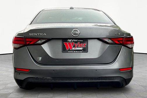 Gun Metallic 2022 Nissan Sentra SV