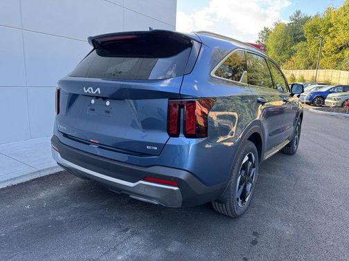 2026 Kia Sorento Hybrid EX