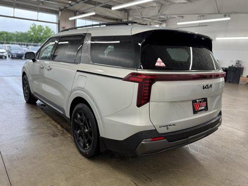 2025 Kia Carnival Hybrid SX Prestige