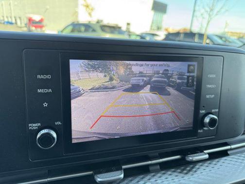 2022 Kia Carnival LXS