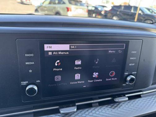 2022 Kia Carnival LXS