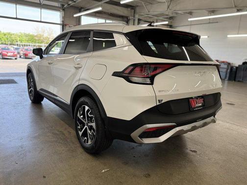 2025 Kia Sportage Hybrid EX