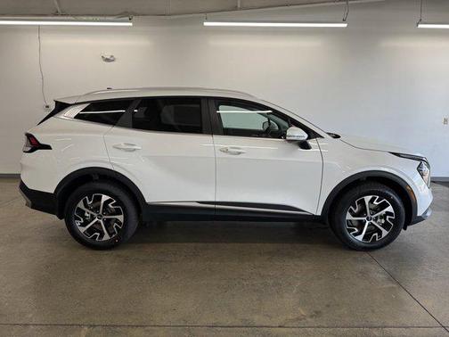 2025 Kia Sportage Hybrid EX
