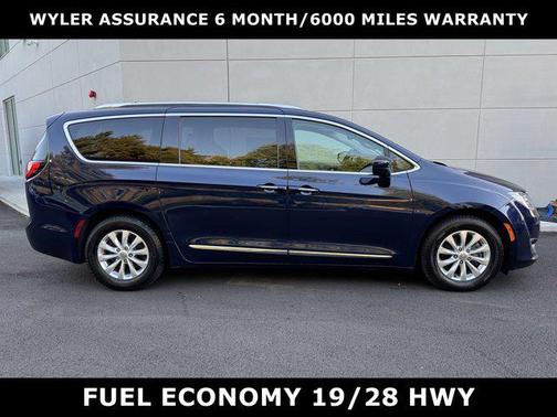 2018 Chrysler Pacifica Touring-L