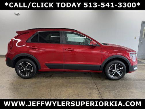 2025 Kia Niro EX
