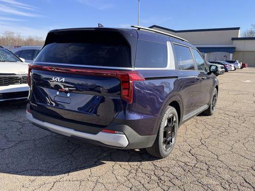 2026 Kia Carnival EX