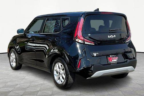 Fusion Black 2023 Kia Soul LX