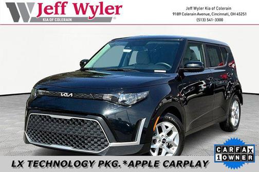 Fusion Black 2023 Kia Soul LX