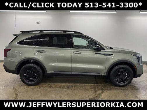 2025 Kia Sorento SX