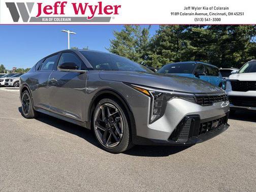 2025 Kia K4 GT-Line