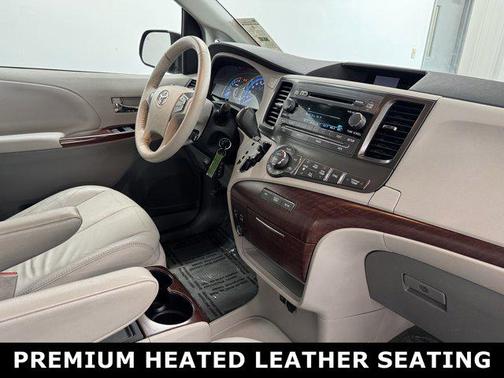 2014 Toyota Sienna XLE