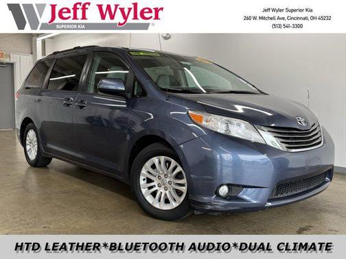 2014 Toyota Sienna XLE