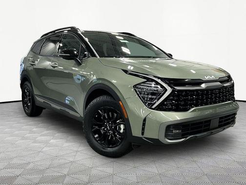 Jungle Green/Ebony Black Roof 2023 Kia Sportage S
