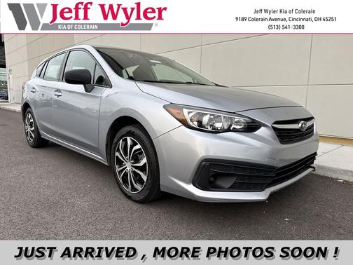 Ice Silver Metallic 2021 Subaru Impreza Base