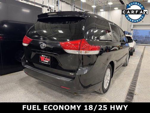 2013 Toyota Sienna XLE