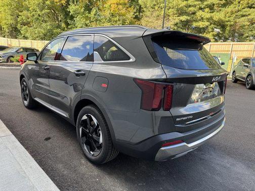 2026 Kia Sorento Hybrid EX