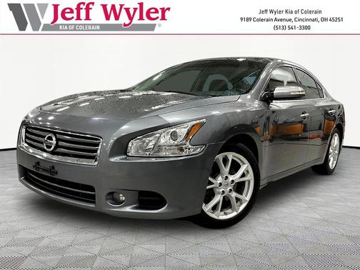 Gun Metallic 2014 Nissan Maxima SV