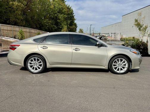 2014 Toyota Avalon Limited