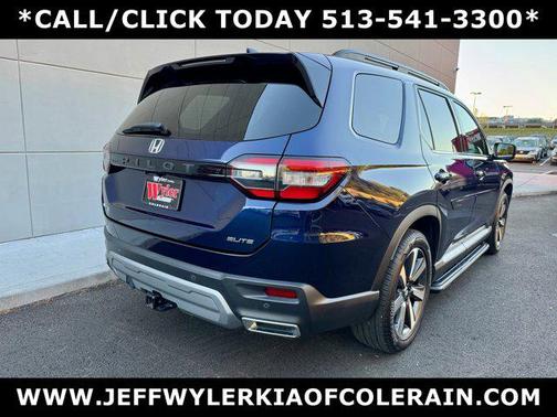 2023 Honda Pilot AWD Elite