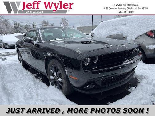 2021 Dodge Challenger SXT