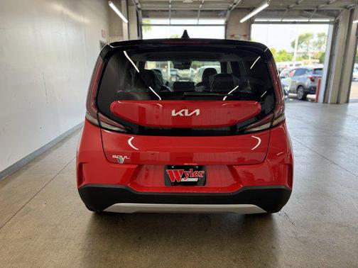 2025 Kia Soul EX