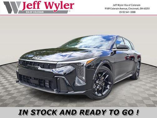Aurora Black Pearl 2026 Kia K4 GT-Line Turbo