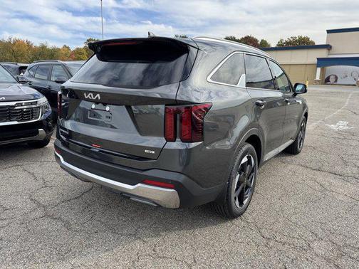 2026 Kia Sorento Hybrid EX
