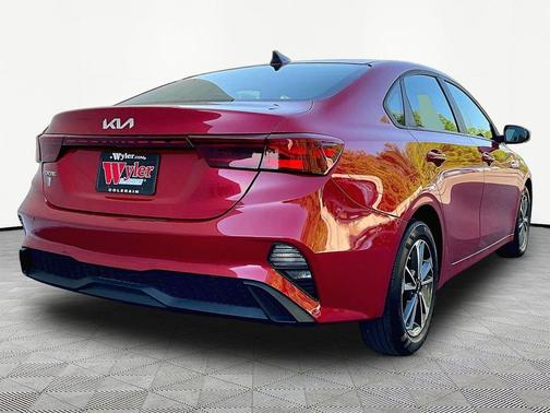 Currant Red 2024 Kia Forte LXS