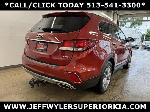2017 Hyundai SANTA FE SE