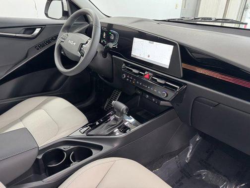2025 Kia Niro Touring