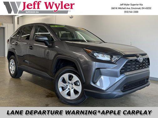2022 Toyota RAV4 LE