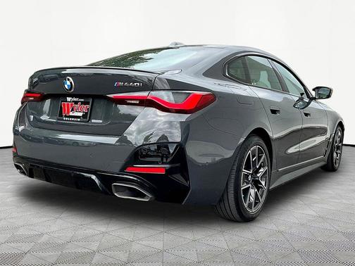 Dravit Gray Metallic 2024 BMW M440 i xDrive