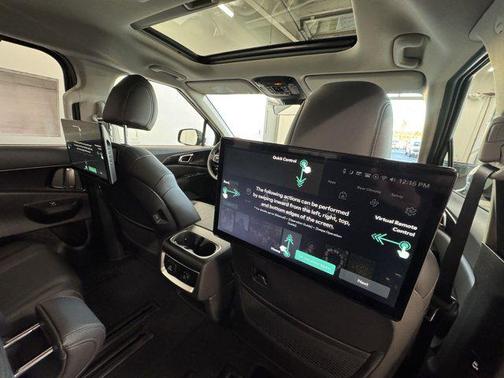 2025 Kia Carnival Hybrid SX