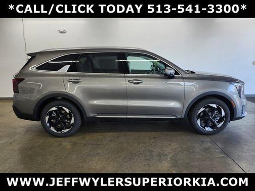 2025 Kia Sorento Hybrid EX