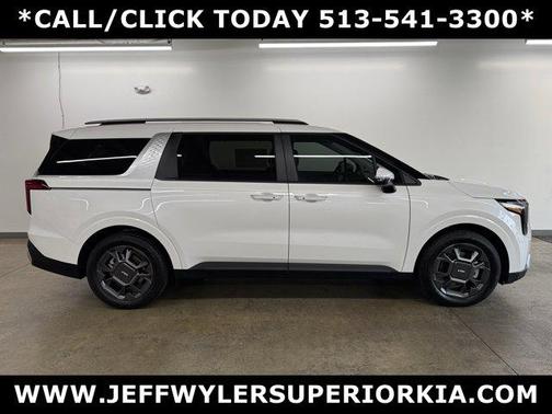 2025 Kia Carnival Hybrid EX