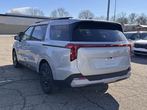 2026 Kia Carnival Hybrid EX