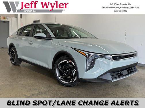 2025 Kia K4 EX