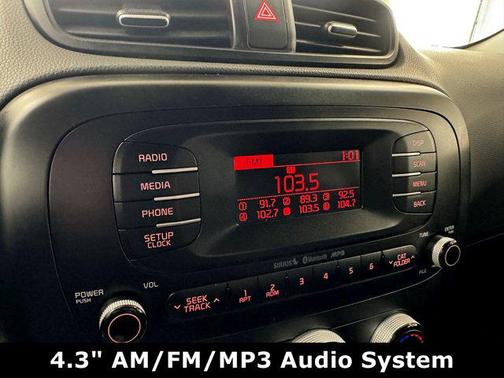 2016 Kia Soul Base