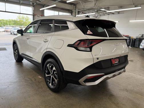 2025 Kia Sportage Hybrid EX